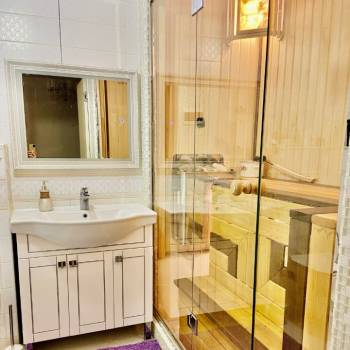 Сдается Многокомнатная квартира, 90 м²