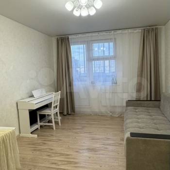 Продается 1-комнатная квартира, 27,6 м²