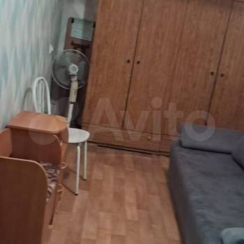 Продается 2-х комнатная квартира, 42 м²