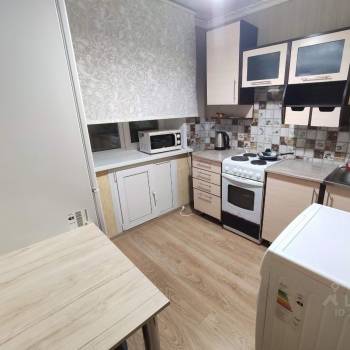 Сдается Многокомнатная квартира, 58 м²