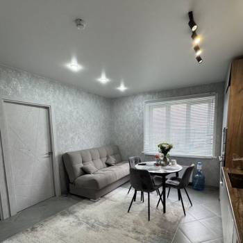 Продается 3-х комнатная квартира, 53 м²