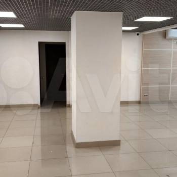 Продается Нежилое помещение, 265 м²