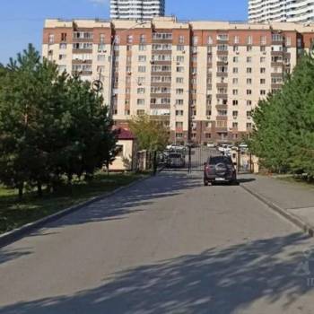 Сдается 1-комнатная квартира, 42 м²