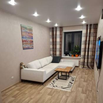 Продается 1-комнатная квартира, 46,3 м²