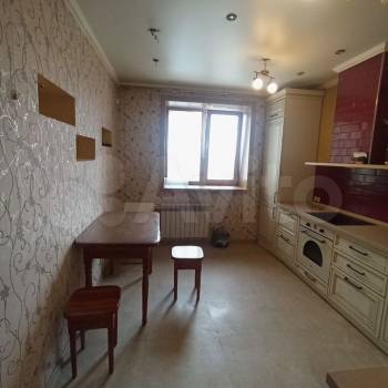 Сдается 2-х комнатная квартира, 70 м²