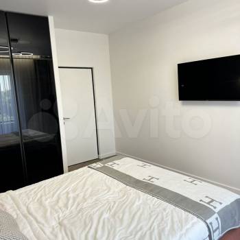 Продается Многокомнатная квартира, 85,7 м²