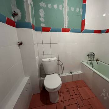 Продается 1-комнатная квартира, 28 м²