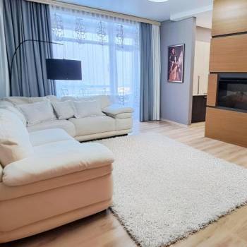 Продается 3-х комнатная квартира, 124 м²
