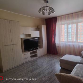 Сдается Многокомнатная квартира, 82,6 м²