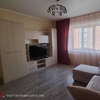 Сдается Многокомнатная квартира, 82,6 м²