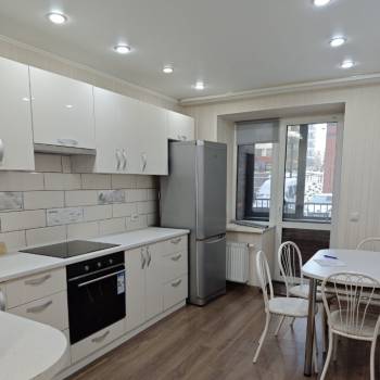 Сдается 2-х комнатная квартира, 57 м²