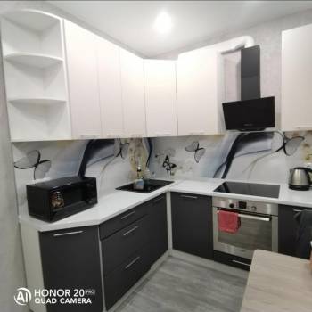 Продается 1-комнатная квартира, 37 м²