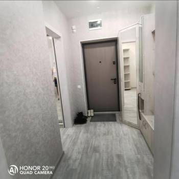 Продается 1-комнатная квартира, 37 м²