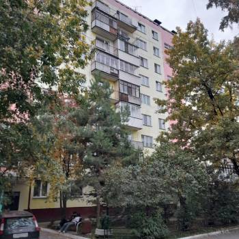 Продается 3-х комнатная квартира, 58 м²
