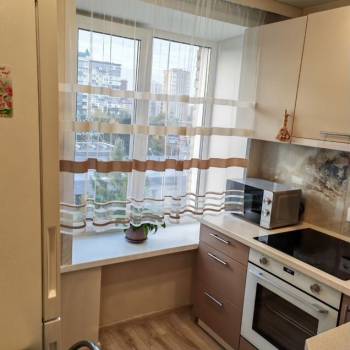 Продается 3-х комнатная квартира, 58 м²