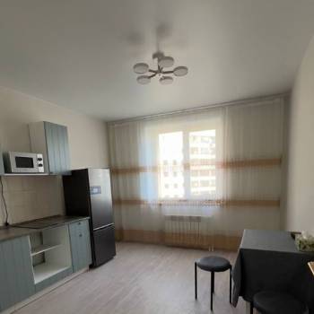 Сдается 1-комнатная квартира, 39 м²