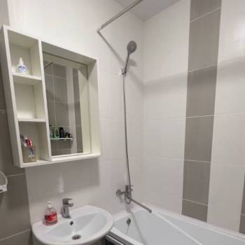 Сдается 1-комнатная квартира, 39 м²