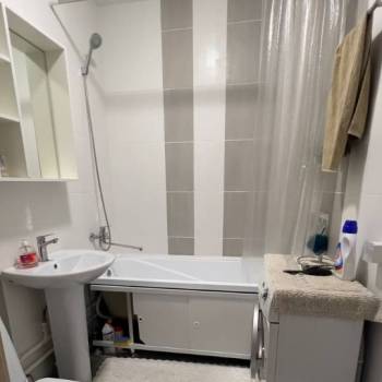 Сдается 1-комнатная квартира, 39 м²