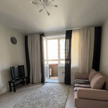 Сдается 1-комнатная квартира, 39 м²