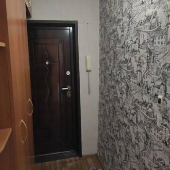 Продается 3-х комнатная квартира, 47,9 м²