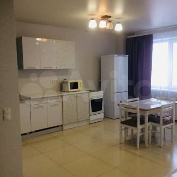 Сдается 2-х комнатная квартира, 73 м²