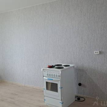 Продается 1-комнатная квартира, 32,7 м²