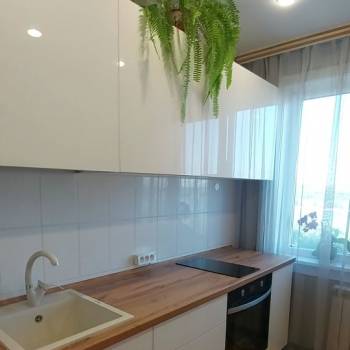 Продается 3-х комнатная квартира, 63 м²