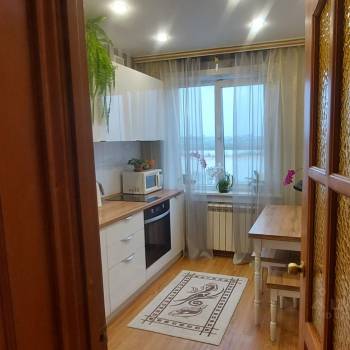 Продается 3-х комнатная квартира, 63 м²