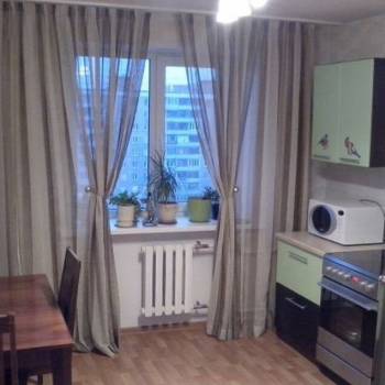 Продается 1-комнатная квартира, 41 м²