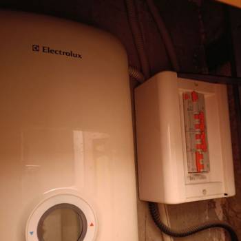 Продается Многокомнатная квартира, 80 м²