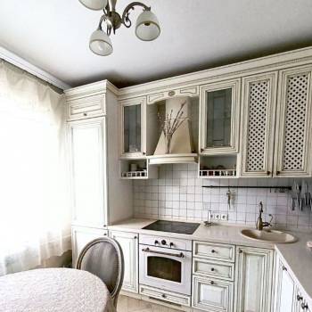 Продается Многокомнатная квартира, 80 м²