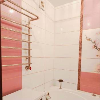 Продается Многокомнатная квартира, 80 м²