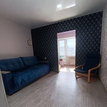 Продается 1-комнатная квартира, 48 м²