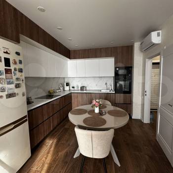 Продается 3-х комнатная квартира, 65,9 м²