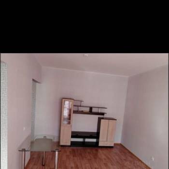 Продается 1-комнатная квартира, 44,5 м²