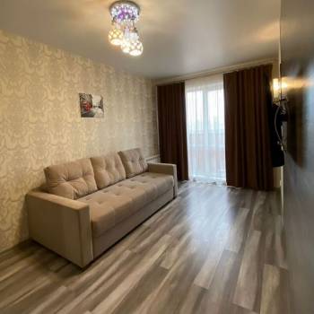 Продается 1-комнатная квартира, 35 м²