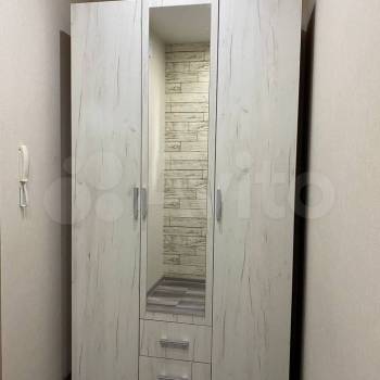 Продается 1-комнатная квартира, 35 м²