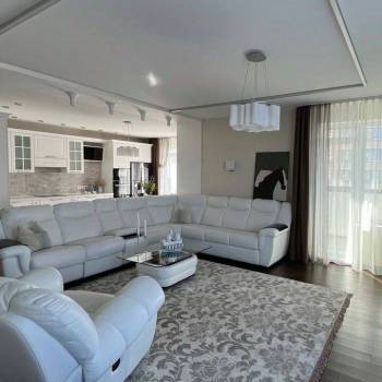 Продается 3-х комнатная квартира, 108,6 м²