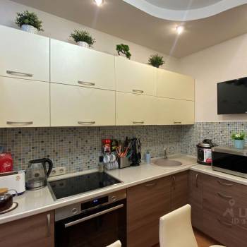 Продается Многокомнатная квартира, 78,9 м²