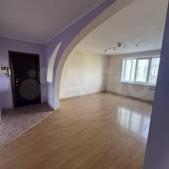 Продается Многокомнатная квартира, 95 м²