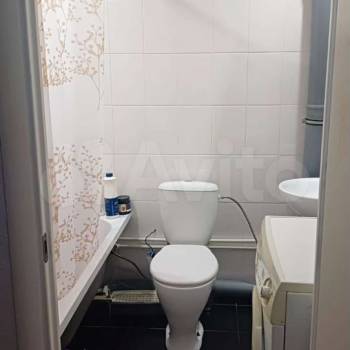 Продается 1-комнатная квартира, 35 м²