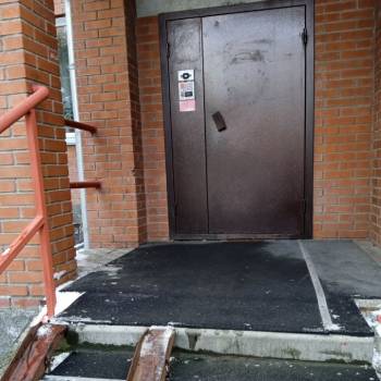 Продается 1-комнатная квартира, 35 м²