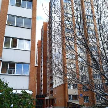 Продается 1-комнатная квартира, 35 м²