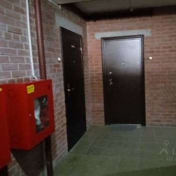 Продается 1-комнатная квартира, 35 м²