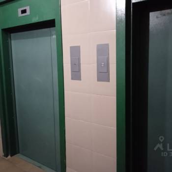 Продается 1-комнатная квартира, 35 м²