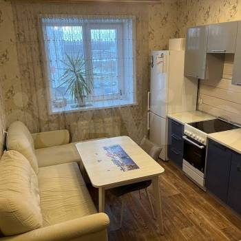 Продается 1-комнатная квартира, 41,5 м²