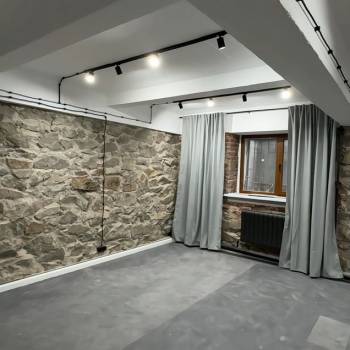 Сдается Нежилое помещение, 140 м²