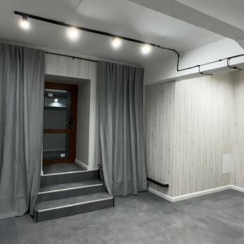 Сдается Нежилое помещение, 140 м²