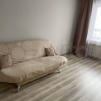 Сдается 1-комнатная квартира, 41,4 м²