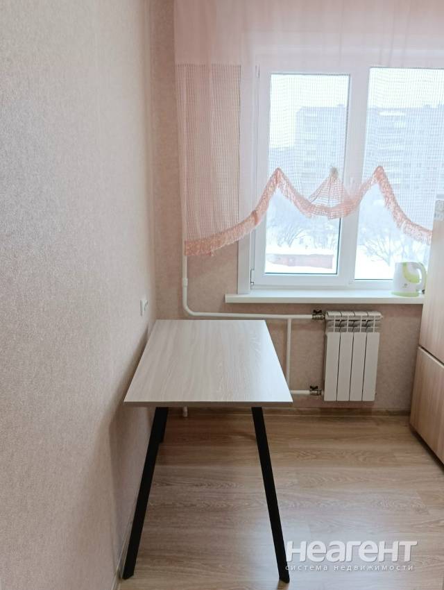 Сдаю 1-ком. квартиру, ул. Бориса Богаткова, не агентство